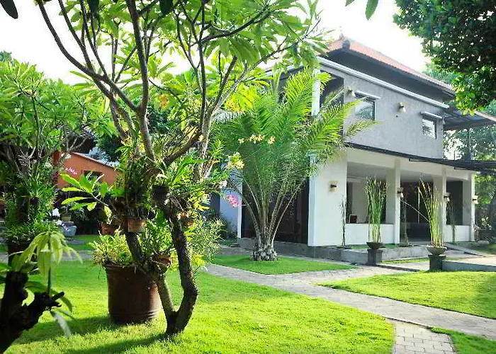 Puri Maharani Boutique 3* Sanur (Bali)